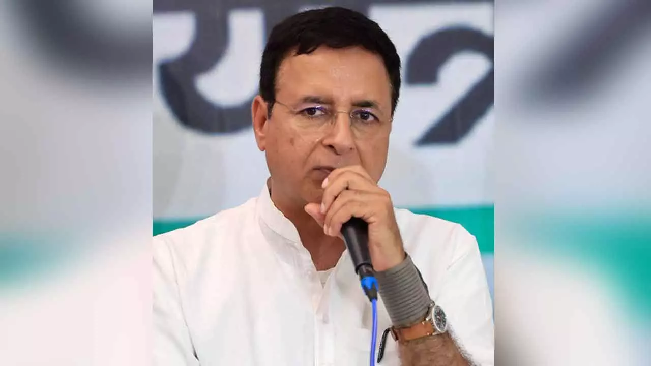 Surjewala urges Centre to quickly release pending 3.36 lakh MT urea to Karnataka farmers Surjewala urges Centre to quickly release pending 3.36 lakh MT urea to Karnataka farmers