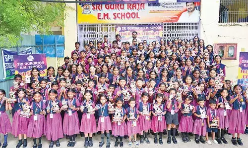 Gururaja students bag 126 prizes in Mathrubhumi Ki Kalaarchana competition