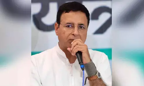Surjewala urges Centre to quickly release pending 3.36 lakh MT urea to Karnataka farmers