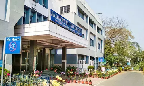 After students death, Jadavpur University authorities to trim bushes in campus