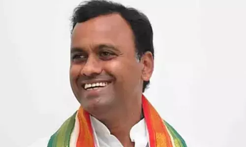 Rajagopal Reddy expresses solidarity with unemployed youth