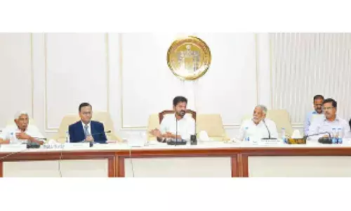 CM moots setting up of spl Education Corporation