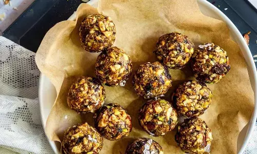 Homemade Dry Fruit Laddus: A Healthy, Festive Treat Straight from Your Kitchen