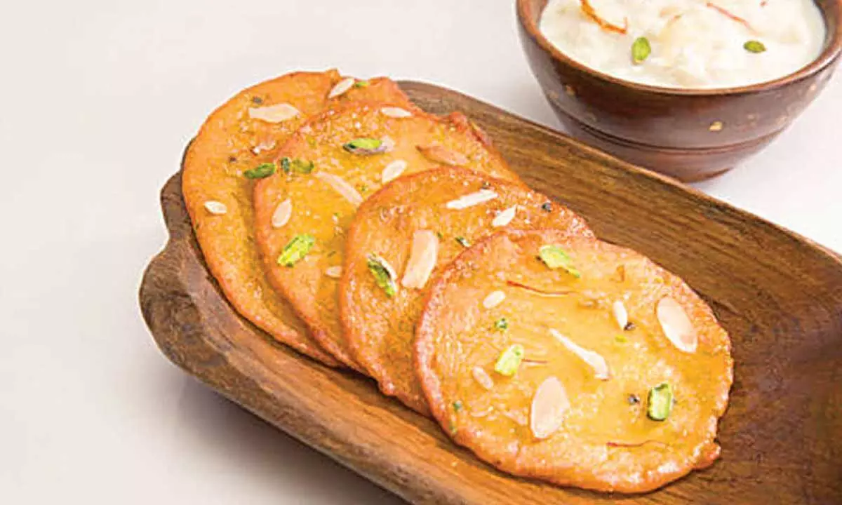 Malpua – A sweet delight of tradition and flavor Malpua – A sweet delight of tradition and flavor