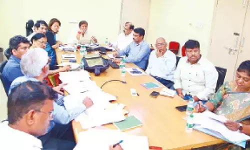 Damodar directs officials to boost infra in Niloufer hosp