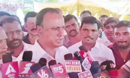 Rajgopal Reddy scotches reports on quitting Cong