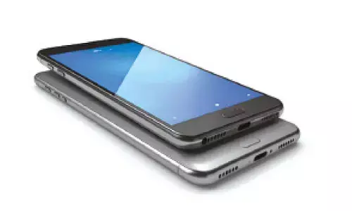 Smartphone exports zoom ahead by 55%