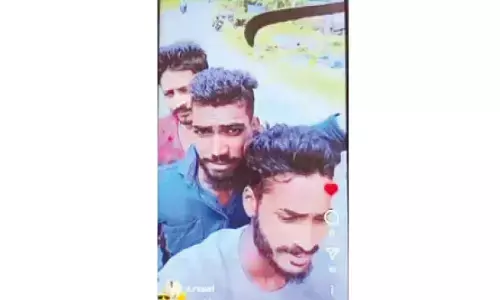 Police crackdown on triple riding  stunt involving sword display