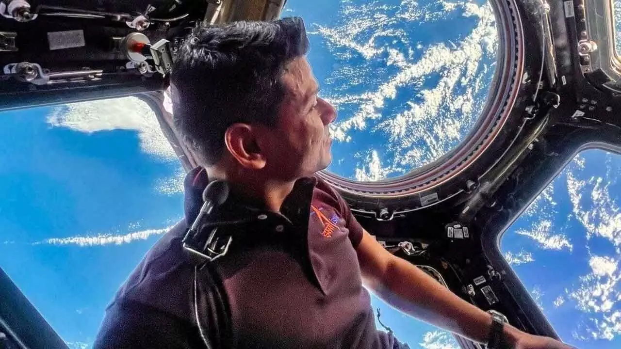 Toll Of Space Travel: Swollen faces, slowed heartbeats, backaches: Shuks Toll Of Space Travel: Swollen faces, slowed heartbeats, backaches: Shuks