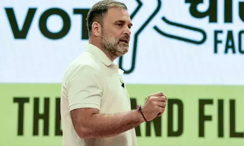 Man gets 300 calls after Rahul shares number