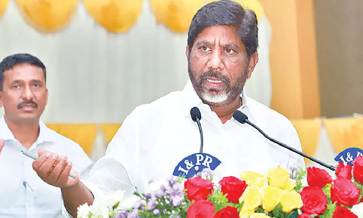 Bhatti pledges financial support to women