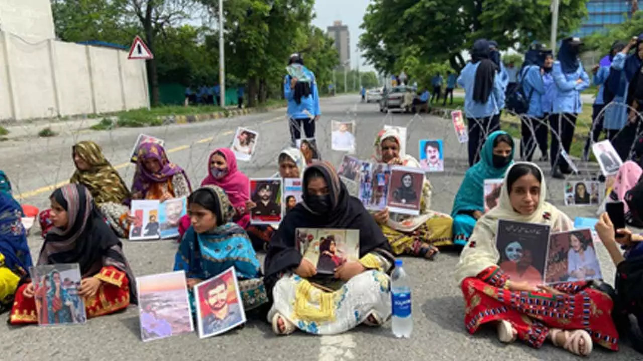 Families forced to disown militant kin in Balochistan, rights body calls it state persecution Families forced to disown militant kin in Balochistan, rights body calls it state persecution