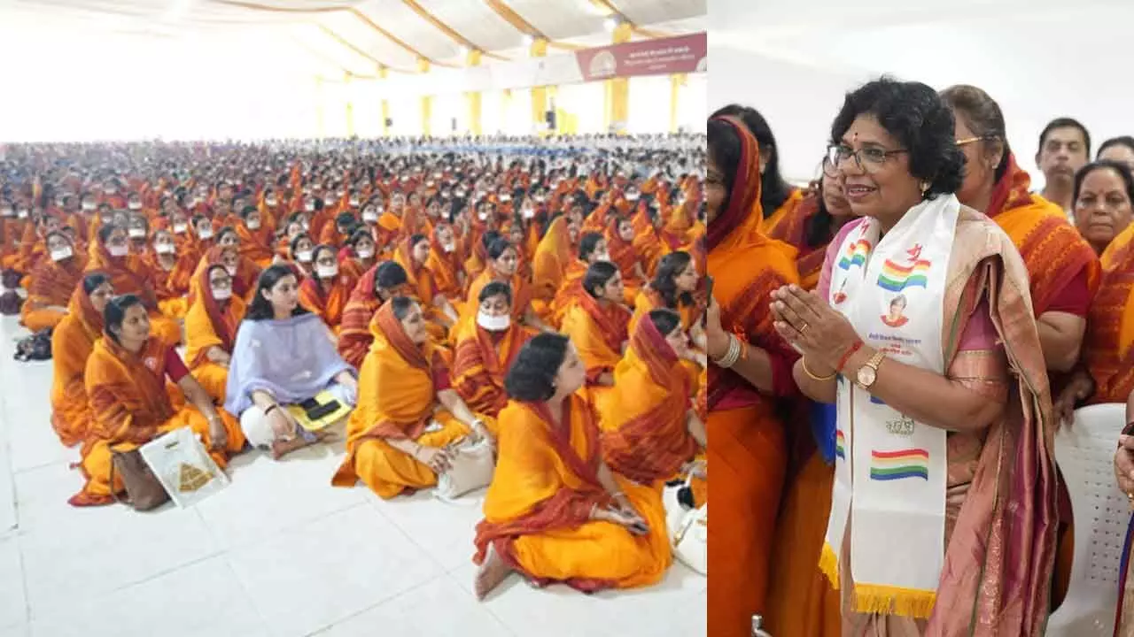 NCW chief Vijaya Rahatkar presented with Acharya Tulsi Award for women empowerment NCW chief Vijaya Rahatkar presented with Acharya Tulsi Award for women empowerment
