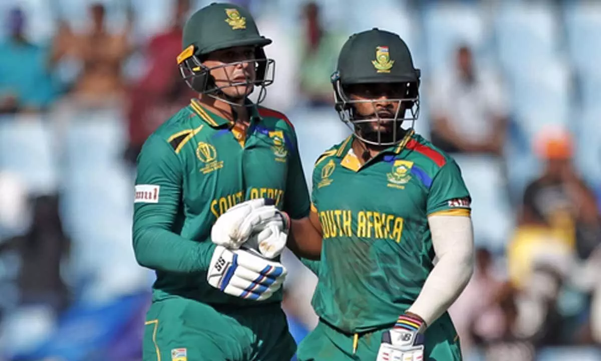 Bavuma out of Pakistan Tests due to calf strain; de Kock reverses ODI retirement