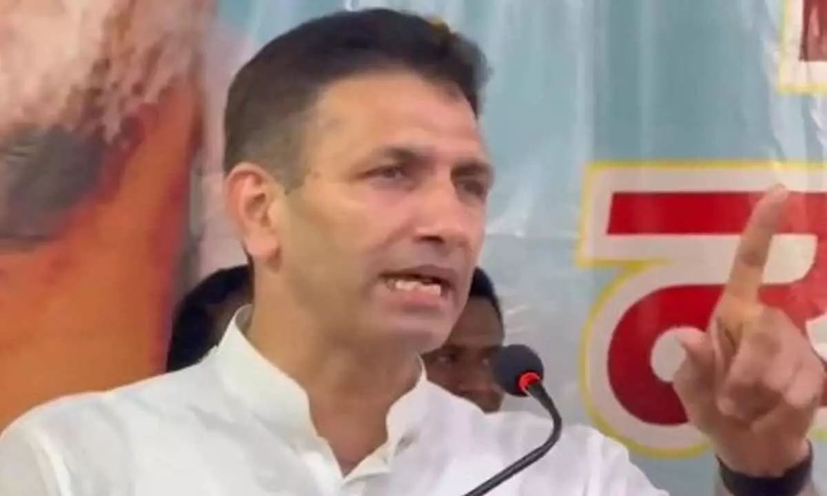 MP: Congress takes Gabbar Singh Tax jibe at BJP govt, demands GST refund MP: Congress takes Gabbar Singh Tax jibe at BJP govt, demands GST refund