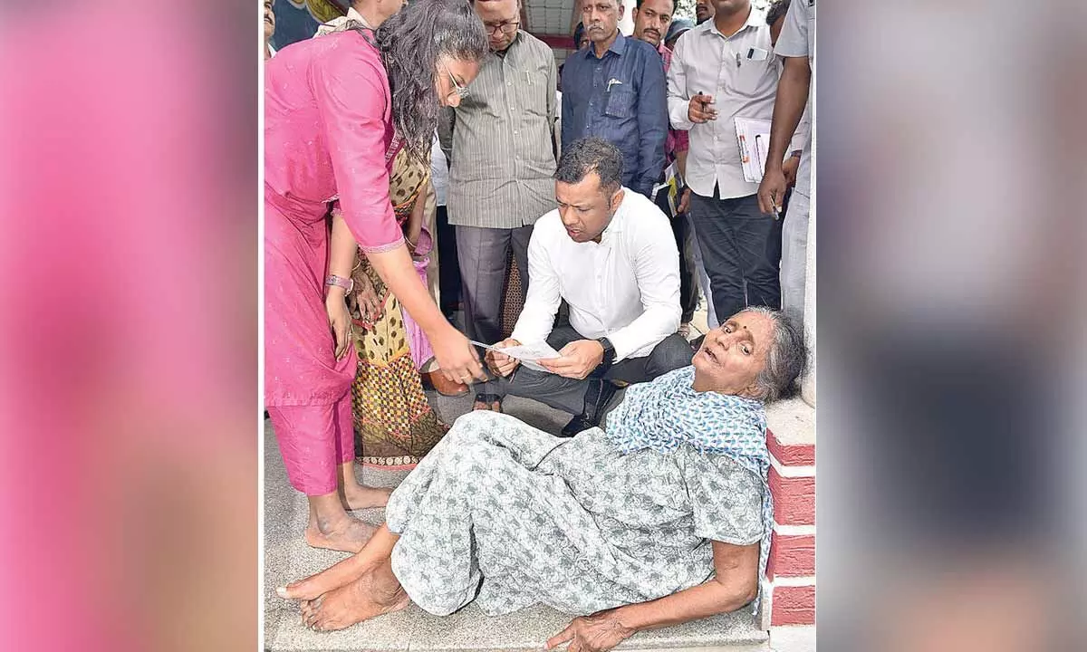 Collector shows humanity Collector shows humanity