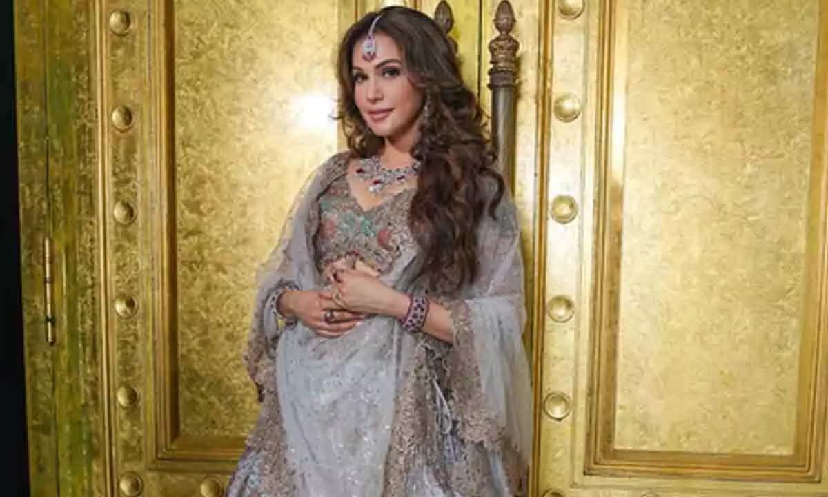 Isha Koppikar shares nine ways she hopes to make a difference for women this Navratri