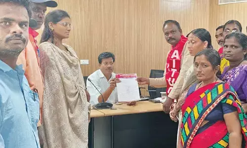 Workers feel pinch before Dasara as salaries due for five months