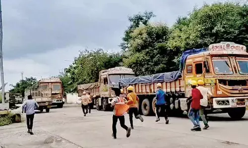 Workers’ clash with management turns violent