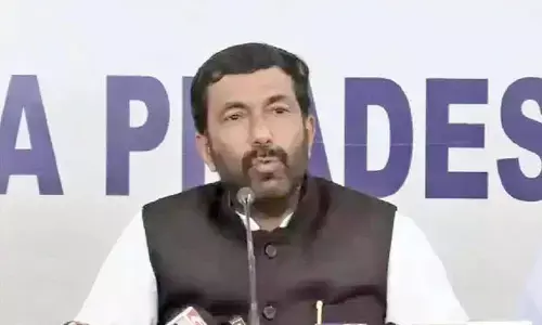 Congress leader hints at cabinet reshuffle in November