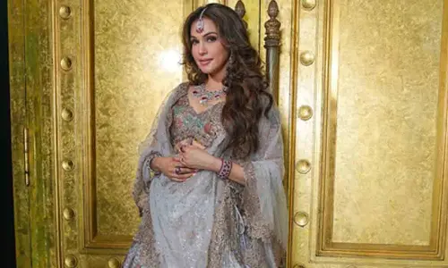 Isha Koppikar shares nine ways she hopes to make a difference for women this Navratri