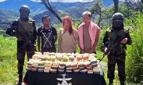 Assam Rifles seize heroin valued at Rs 11.40 crore in Mizoram; 3 held