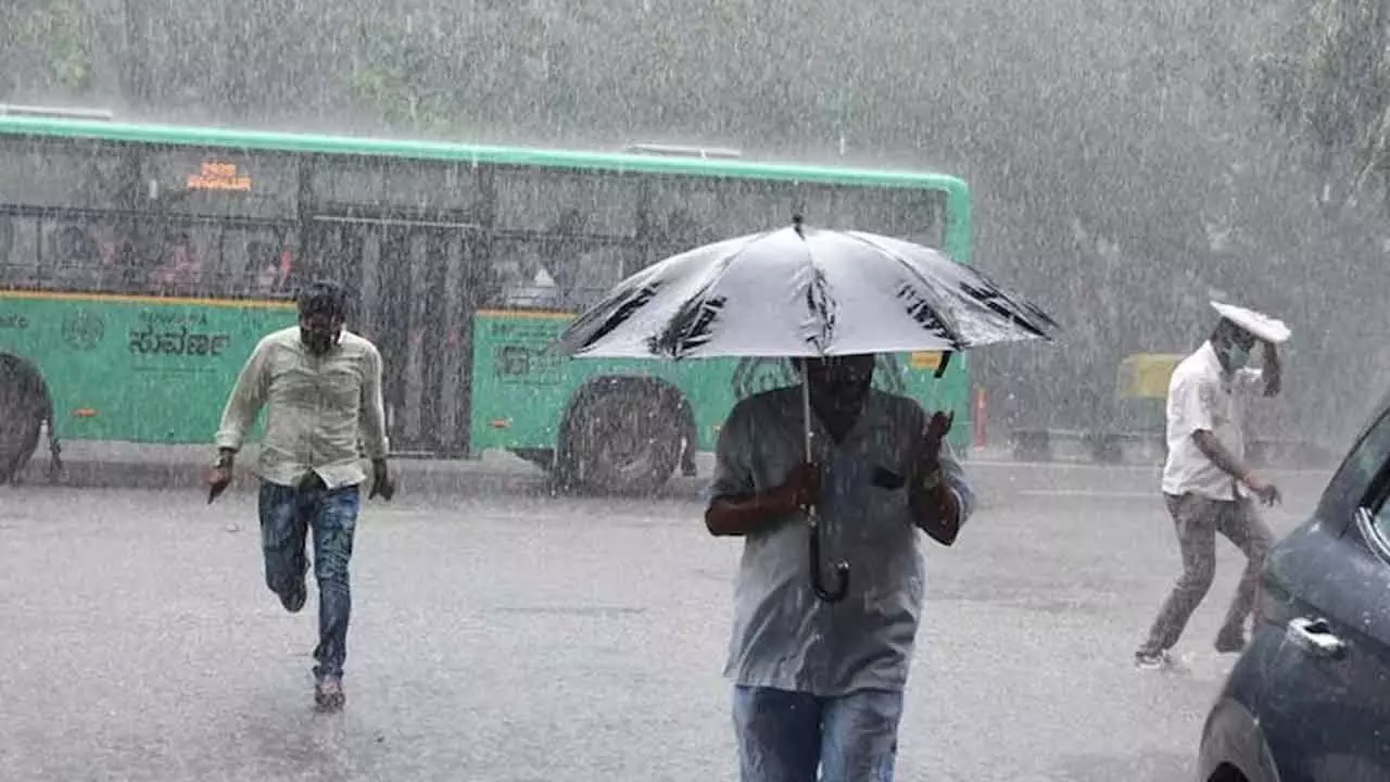 Intense Rains Expected in Telangana; Light Showers in South Hyderabad Today