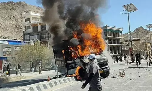 BJP Blames Congress For Ladakh Violence; Sonam Wangchuk Dismisses Claim