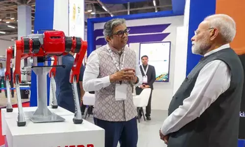 PM Modi interacts with entrepreneurs at UP International Trade Show, praises work