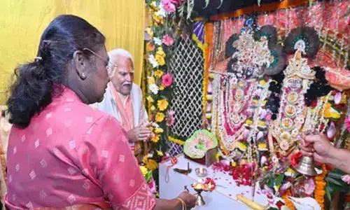 President Murmu offers prayers at prominent Mathura, Vrindavan temples