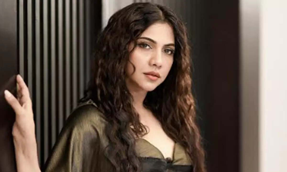 Madonna stuns in satin look