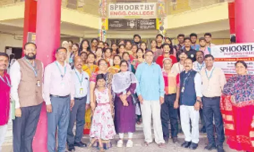 Sphoorthy Engineering College Explores Smart, Sustainable Textiles