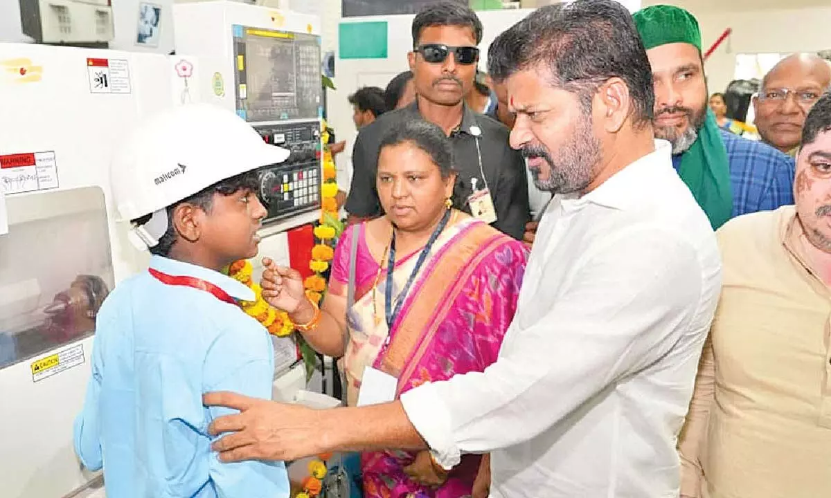 Govt will help youth get jobs abroad: CM