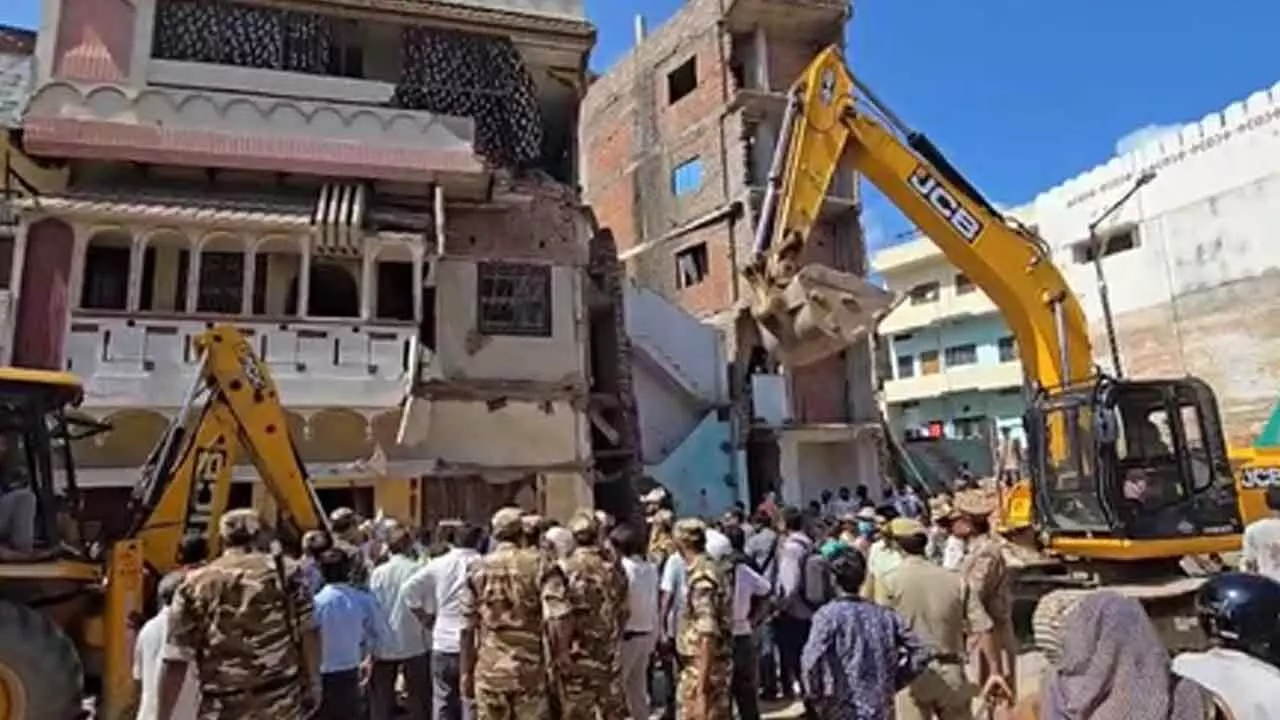 Hockey legend Mohammad Shahids Varanasi home, among 13 demolished for road project Hockey legend Mohammad Shahids Varanasi home, among 13 demolished for road project