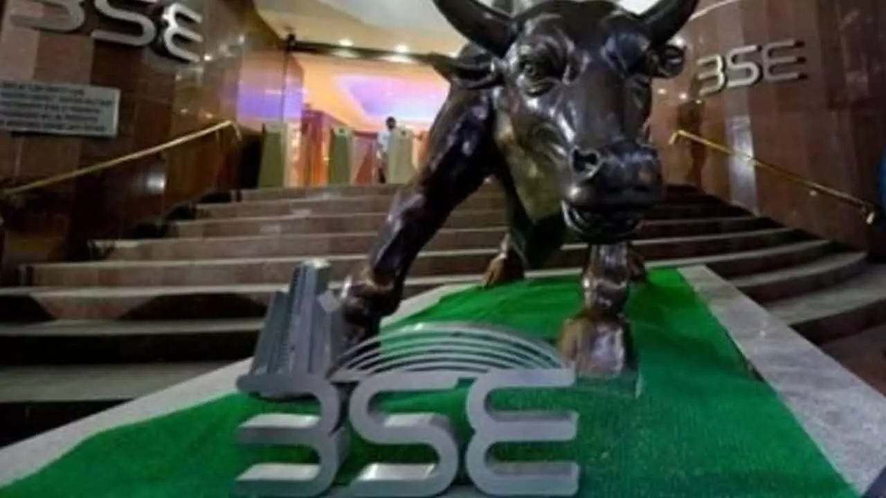 Markets end flat ahead of RBI policy outcome; banking, financial services stocks rise