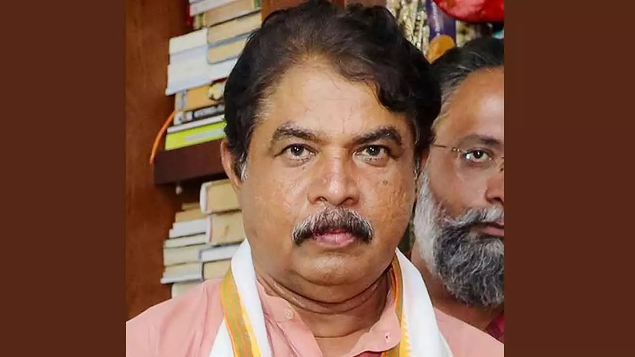 Commission war: Ktaka BJP accuses Cong govt of 80 pc cuts, seeks CM Siddaramaiahs resignation Commission war: Ktaka BJP accuses Cong govt of 80 pc cuts, seeks CM Siddaramaiahs resignation