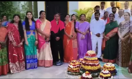 Grand Saddula Bathukamma Celebrations Held in Suryapet