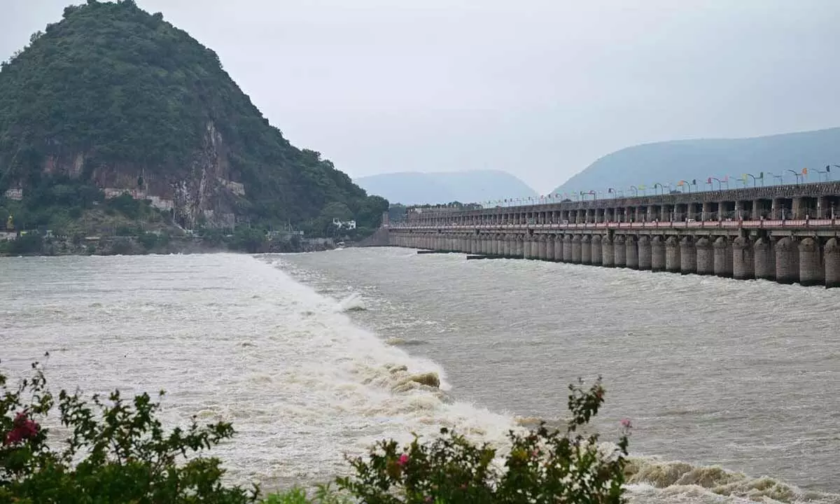 Flood alert issued as Krishna and Godavari rivers rise