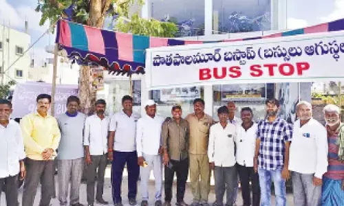 Protest staged over lack of bus stop