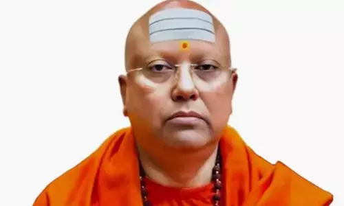 Police Uncover Chats And Photos Linking Chaitanyanand Saraswati To Women During Probe