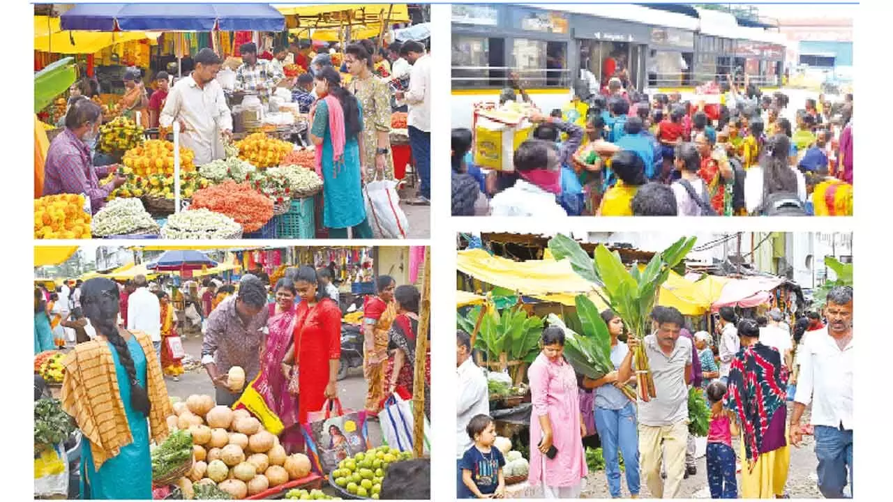 Bus, railway stations bursting at the seams as markets bustle with festival shoppers Bus, railway stations bursting at the seams as markets bustle with festival shoppers