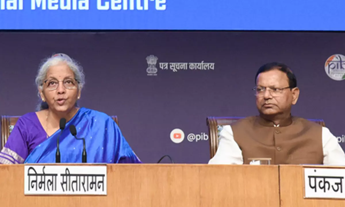 GST revenues up 9.1 pc at Rs 1.89 lakh crore in Sep GST revenues up 9.1 pc at Rs 1.89 lakh crore in Sep