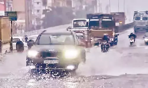 Telangana Weather Alert: Heavy Rain in Many Districts, Hyderabad to Stay Dry