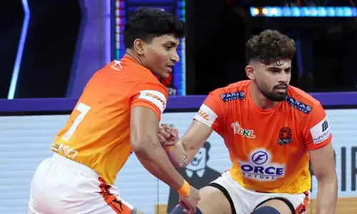 Puneri Paltan coach Ajay Thakur hails Aditya Shinde as smart raider who shines even in tough situation