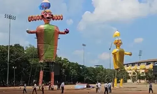 Ranchi: Final preparations underway for Ravan Dahan at Morabadi ground amid rain disruption