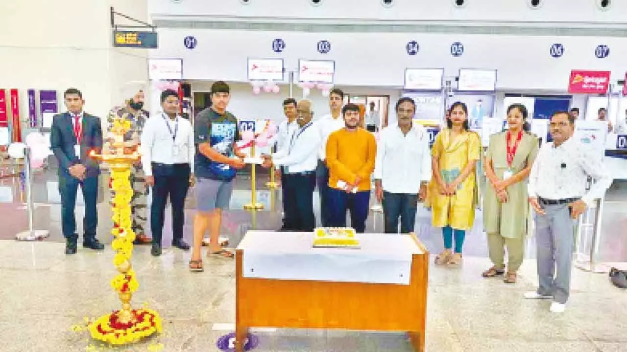 New flight service from Tirupati to Rajamahendravaram takes off New flight service from Tirupati to Rajamahendravaram takes off