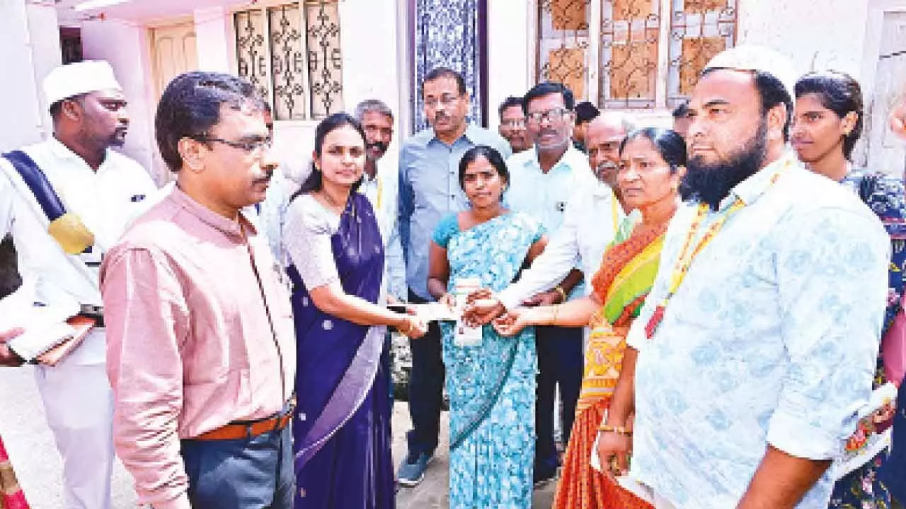 Pensions worth Rs 103.88 cr distributed in Kurnool Pensions worth Rs 103.88 cr distributed in Kurnool