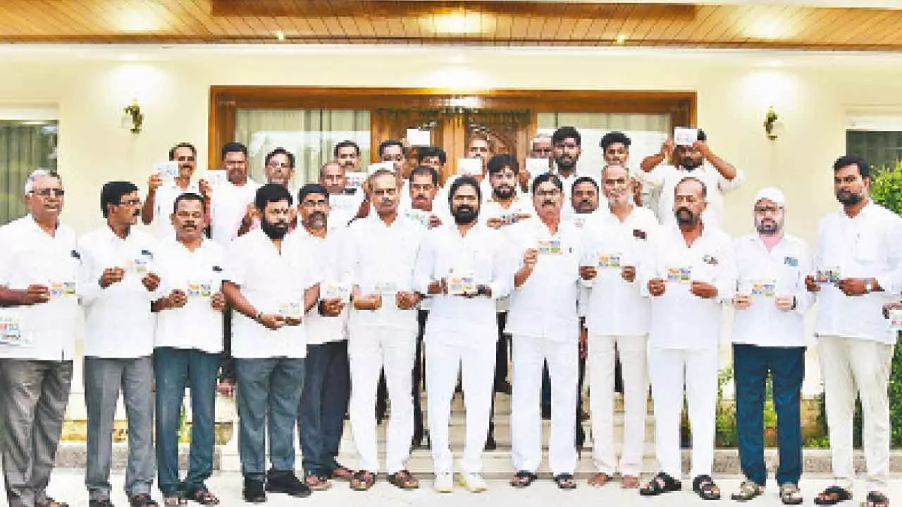 BRS launches ‘Baaki Card’ campaign to expose Cong failures