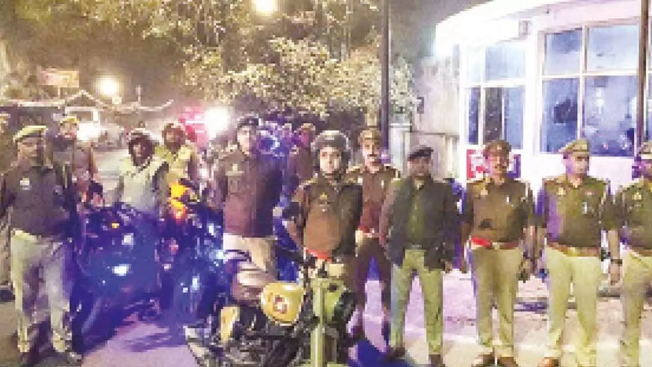 2 outsiders with criminal history nabbed after gunfight with cops