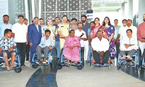 Police to remain at forefront of social service, vows Sajjanar